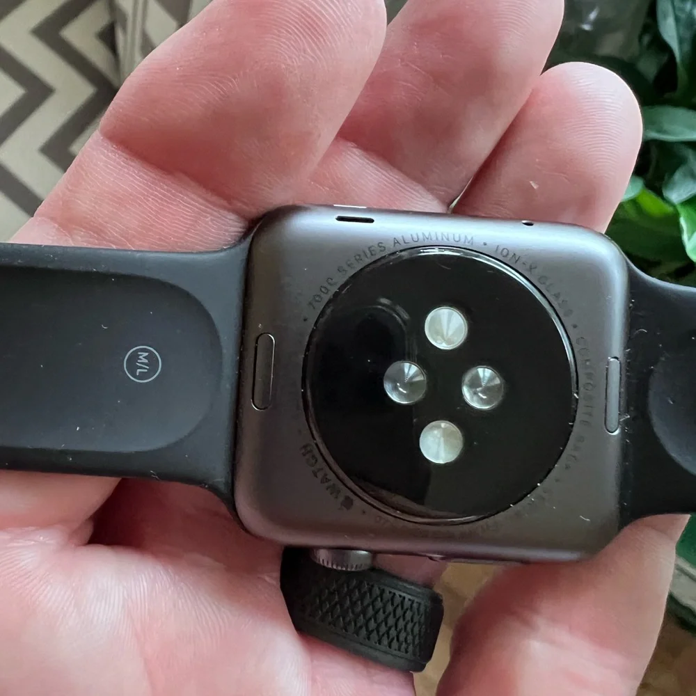 $430 Lost and Found APPLE Smartwatch 7000 SERIES with Black Band ❤️ LOST & Found